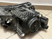 Laden Sie das Bild in den Galerie-Viewer, Frontscheinwerfer Skoda Superb III Links Scheinwerfer Headlight SCH1950131209xm