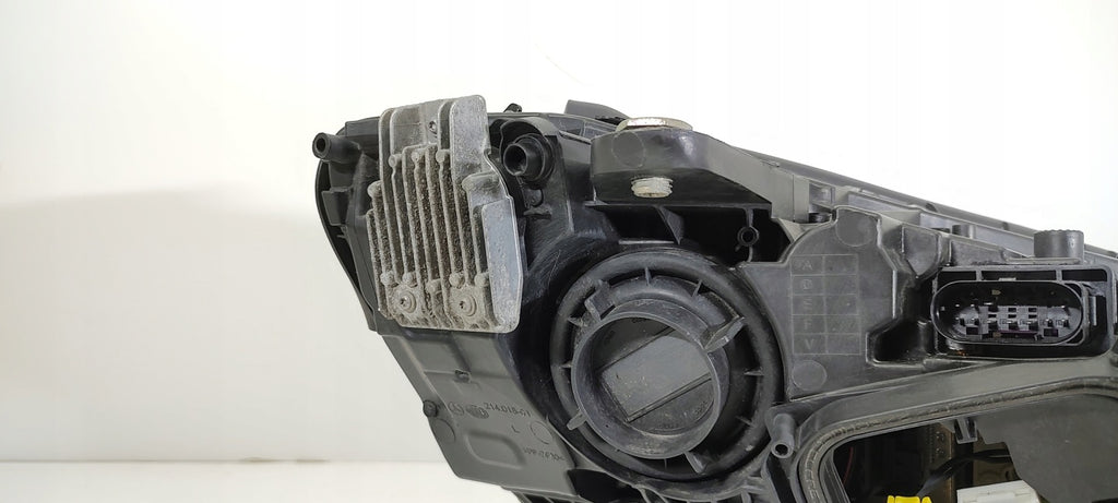 Frontscheinwerfer Mercedes-Benz W205 A2059061506KZ LED Links Headlight SCH8615249609nw