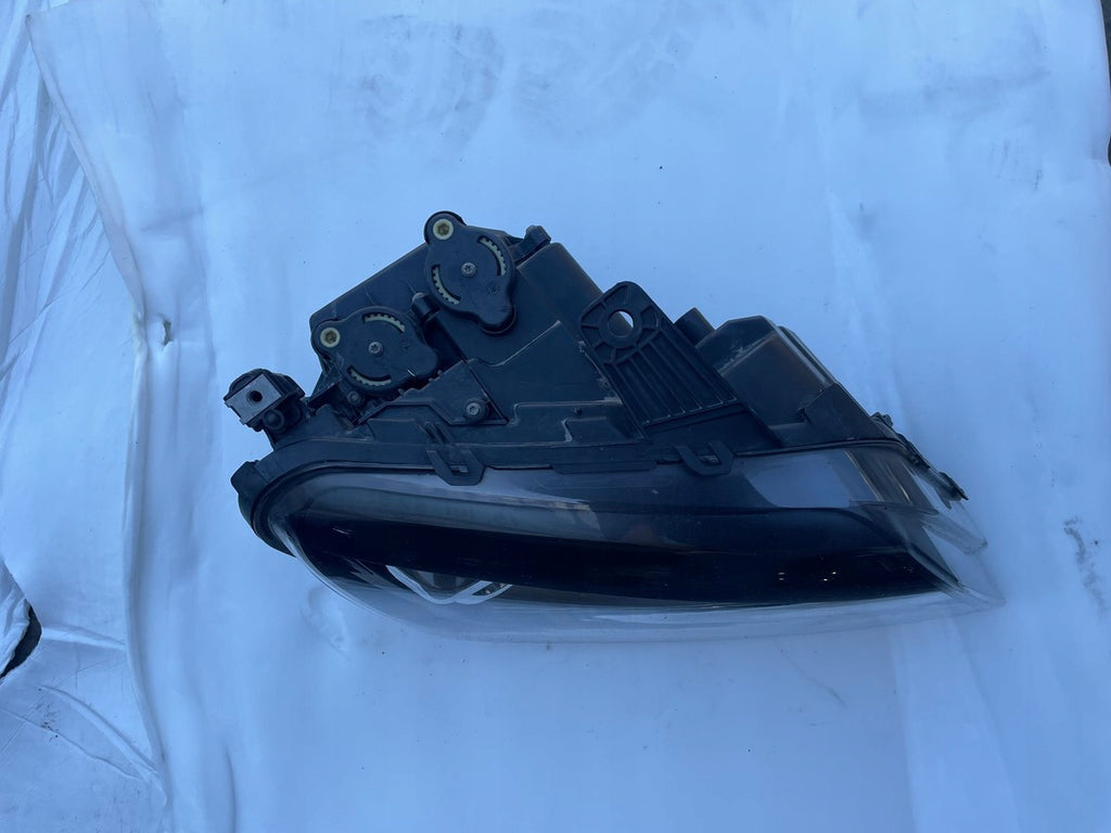 Frontscheinwerfer VW Amarok 2H3941032 Xenon Ein Stück (Rechts oder Links) SCH5180652000in