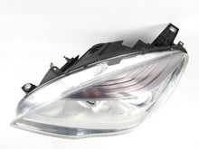 Laden Sie das Bild in den Galerie-Viewer, Frontscheinwerfer Mercedes-Benz W251 A2518203561 Xenon Links Headlight SCH6894758462on