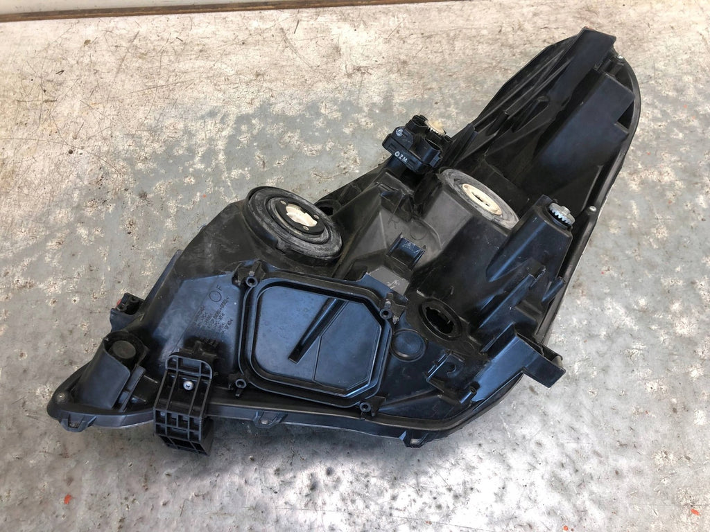 Frontscheinwerfer Toyota Verso 81110-0F090-BILI Rechts Scheinwerfer Headlight SCH2488105306aa