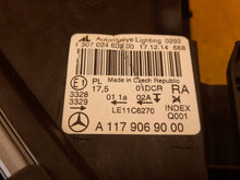 Laden Sie das Bild in den Galerie-Viewer, Frontscheinwerfer Mercedes-Benz Cla Amg A1179069000 Xenon Rechts Headlight SCH6558571830ij