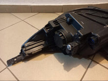 Load image into Gallery viewer, Frontscheinwerfer Kia Rio Rechts Scheinwerfer Headlight SCH1050410667li