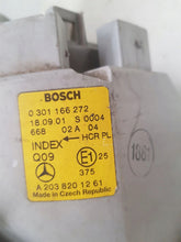 Laden Sie das Bild in den Galerie-Viewer, Frontscheinwerfer Mercedes-Benz W203 A2038203161 Rechts Scheinwerfer Headlight SCH9788366480ny