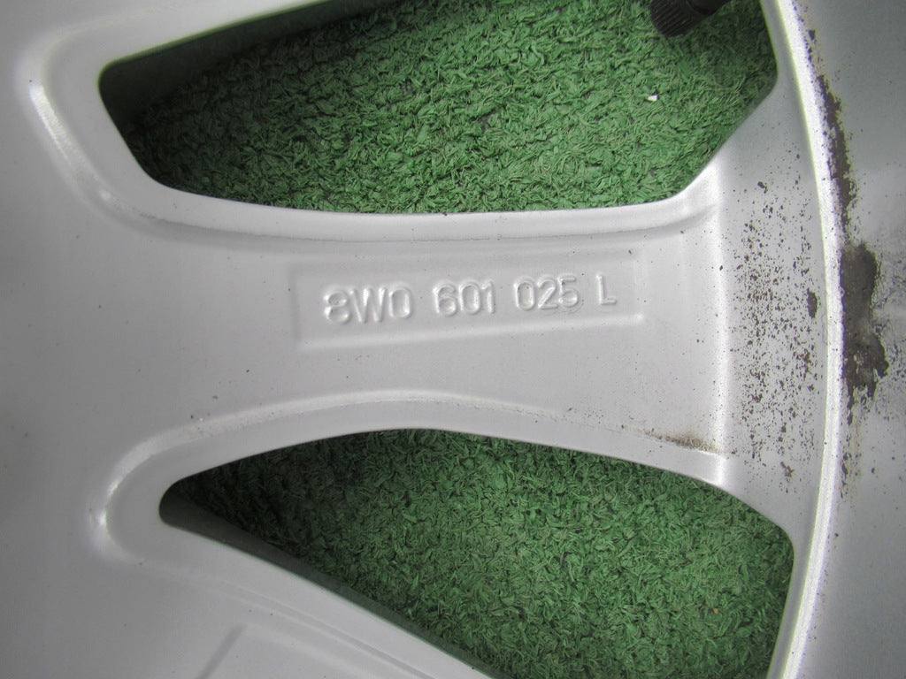 1x Alufelge 17 Zoll 7.5" 5x112 38ET Glanz Silber 8W0601025L Audi A4 B9 Rim Wheel FEL3080018439df