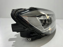 Load image into Gallery viewer, Frontscheinwerfer VW Touran 5TB941036B Rechts Scheinwerfer Headlight SCH4047439206rt