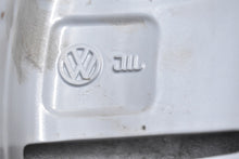 Load image into Gallery viewer, 1x Alufelge 17 Zoll 8.0" 5x120 49ET Glanz Silber 2H0601025J VW Amarok Rim Wheel FEL8532610927kk