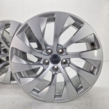 Load image into Gallery viewer, 4x Alufelge 18 Zoll 8.0" 5x112 26ET Glanz Silber 4K8601025A Audi Rim Wheel FEL8863088489uv