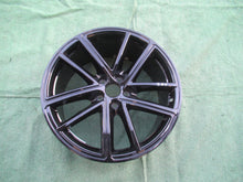 Laden Sie das Bild in den Galerie-Viewer, 1x Alufelge 19 Zoll 8.5" 5x112 46ET Glanz Schwarz 8B3601025BA Audi A5 Rim Wheel FEL4452417299zv