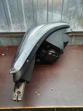 Load image into Gallery viewer, Frontscheinwerfer Kia Picanto 92101-G60 Links Scheinwerfer Headlight