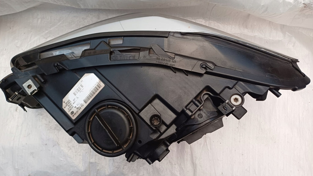 Frontscheinwerfer BMW 5 1209-0613 7203240 Rechts Scheinwerfer Headlight SCH5546350717ji