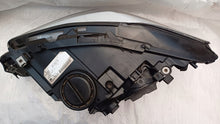 Load image into Gallery viewer, Frontscheinwerfer BMW 5 1209-0613 7203240 Rechts Scheinwerfer Headlight SCH5546350717ji