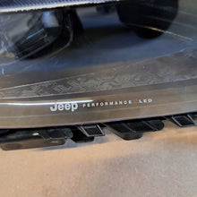 Laden Sie das Bild in den Galerie-Viewer, Frontscheinwerfer Jeep 52218721 52218717 LED Ein Stück (Rechts oder Links) SCH9064160427hx