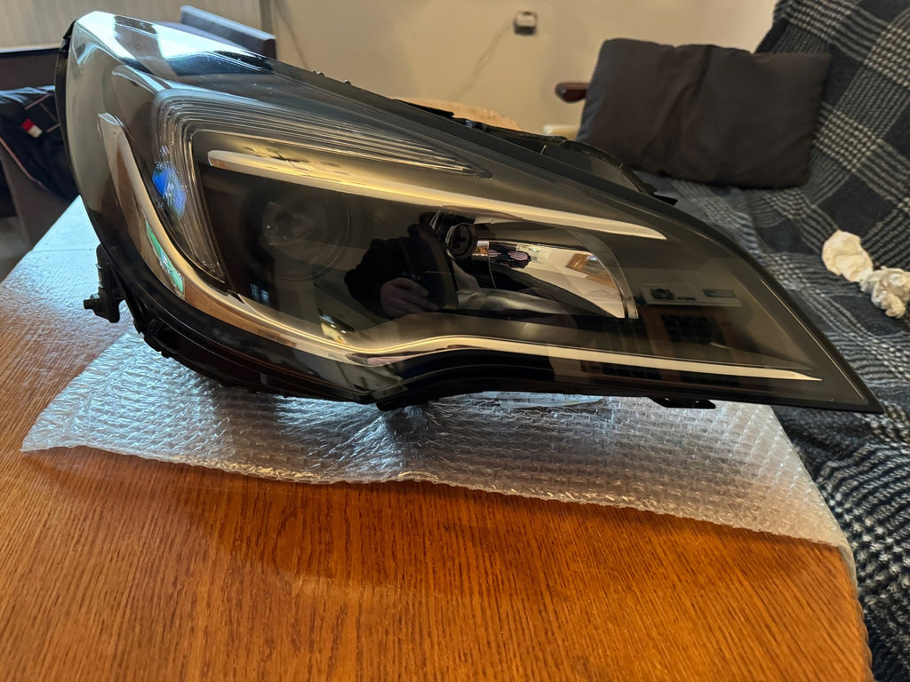 Frontscheinwerfer Opel Astra LED Rechts Scheinwerfer Headlight