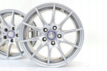 Laden Sie das Bild in den Galerie-Viewer, 4x Alufelge 16 Zoll 7.0" 5x112 43ET Glanz Silber A2044015702 Mercedes-Benz FEL3958330217xb