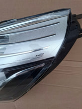 Laden Sie das Bild in den Galerie-Viewer, Frontscheinwerfer Renault Clio IV Links Scheinwerfer Headlight SCH4720966673vp