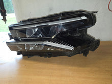 Laden Sie das Bild in den Galerie-Viewer, Frontscheinwerfer Citroën C5 Aircross 9845038080 LED Links Headlight SCH2288071377ph