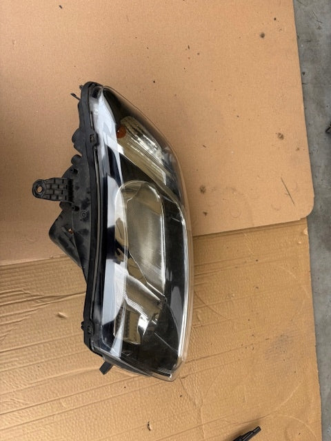 Frontscheinwerfer Dacia Sandero II 260605312R Links Scheinwerfer Headlight SCH1063456274ca