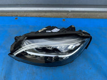 Laden Sie das Bild in den Galerie-Viewer, Frontscheinwerfer Mercedes-Benz 2059062106 LED Links Scheinwerfer Headlight SCH7916600576uv