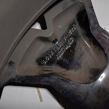 Laden Sie das Bild in den Galerie-Viewer, 1x Alufelge 17 Zoll 6.5&quot; 5x114.3 50ET 403005180R Dacia Rim Wheel