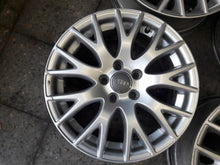 Laden Sie das Bild in den Galerie-Viewer, 1x Alufelge 17 Zoll 7.5" 5x112 45ET Glanz Silber 8H0601025H Audi A4 B7 Rim Wheel FEL7715825740lw