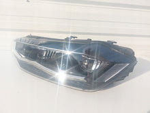 Laden Sie das Bild in den Galerie-Viewer, Frontscheinwerfer VW Polo 2G1941035F LED Links Scheinwerfer Headlight