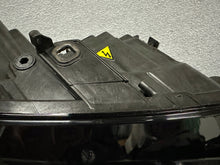 Laden Sie das Bild in den Galerie-Viewer, Frontscheinwerfer Audi A8 4H0941044 Xenon Rechts Scheinwerfer Headlight