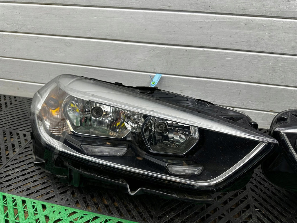 Frontscheinwerfer BMW 1 F40 Ein Satz Scheinwerfer Headlight SCH9619018607id