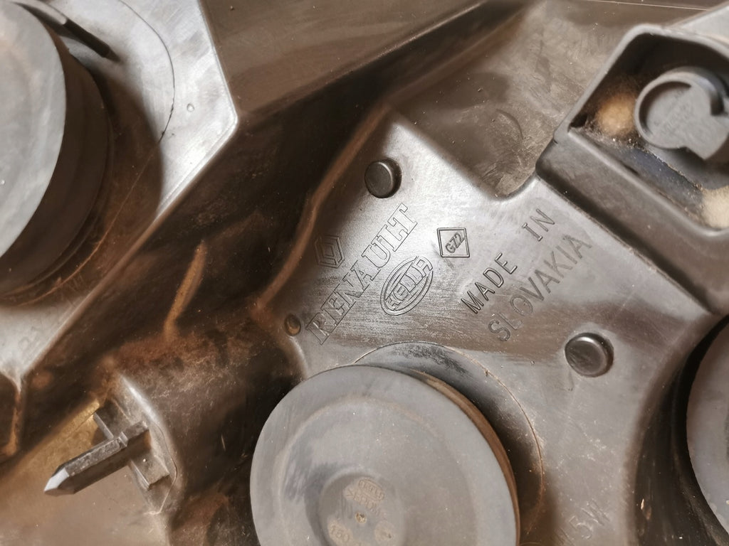 Frontscheinwerfer Opel Movano B Master III 260600049 Links Headlight SCH7563558995vu