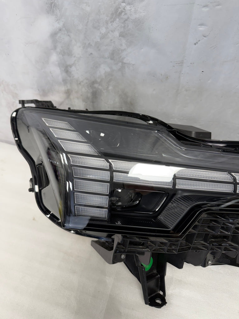 Frontscheinwerfer Volvo 80000628 20240709 Rechts Scheinwerfer Headlight SCH6048626524ab