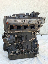 Load image into Gallery viewer, Motor VW Golf VII CRK 1.6 TDI Diesel Engine Unkomplett