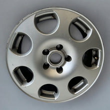 Load image into Gallery viewer, 1x Alufelge 16 Zoll 7.0&quot; 5x112 8E0601025F Audi A4 B6 Rim Wheel