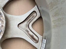 Laden Sie das Bild in den Galerie-Viewer, 1x Alufelge 18 Zoll 7.0&quot; 5x114.3 38ET Mitsubishi Outlander Iii Rim Wheel