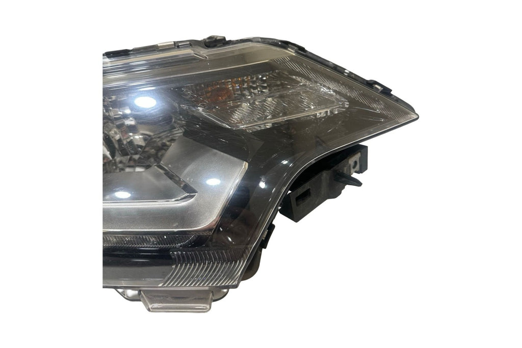 Frontscheinwerfer Mitsubishi Outlander I 8301C854 R0094T0K9Z Rechts Headlight SCH7915160413cn