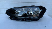 Load image into Gallery viewer, Frontscheinwerfer VW Sportsvan 517941005D Links Scheinwerfer Headlight