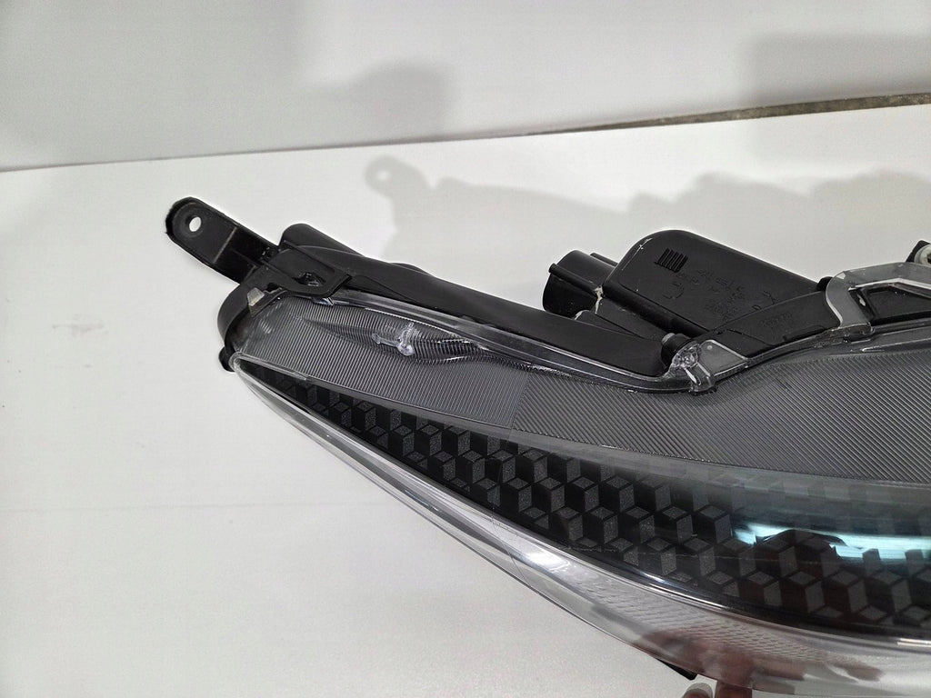 Frontscheinwerfer Toyota 4 Yaris ZPR1101 Full LED Rechts Scheinwerfer Headlight