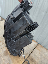 Load image into Gallery viewer, Frontscheinwerfer VW Passat 3J1941005 Links Scheinwerfer Headlight SCH9853763744ve