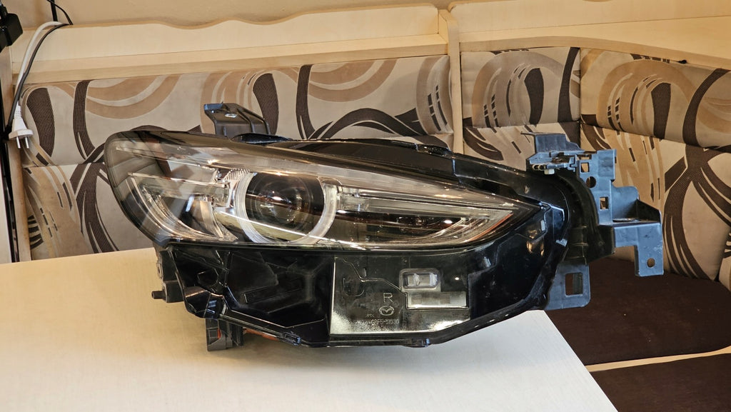 Frontscheinwerfer Mazda 6 Rechts Scheinwerfer Headlight SCH6174503912tv