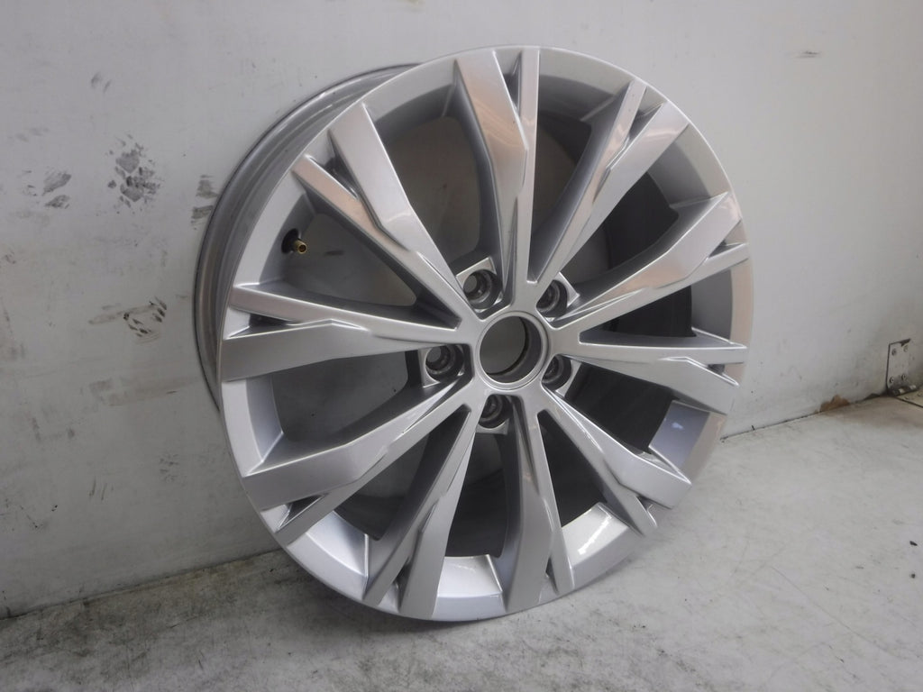 1x Alufelge 17 Zoll 7.0" 5x112 40ET Glanz Silber 5NA601025 VW Passat Tiguan FEL8655659580fb