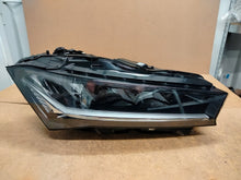 Laden Sie das Bild in den Galerie-Viewer, Frontscheinwerfer Skoda Superb 3P1941016 LED Rechts Scheinwerfer Headlight SCH6931030133fc