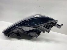 Laden Sie das Bild in den Galerie-Viewer, Frontscheinwerfer Volvo I 80000628 20231213 LED Rechts Scheinwerfer Headlight SCH3130580121yh