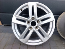 Laden Sie das Bild in den Galerie-Viewer, 4x Alufelge 17 Zoll 7.0" 5x112 42ET Audi Rim Wheel FEL9343219549dr