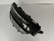 Laden Sie das Bild in den Galerie-Viewer, Frontscheinwerfer Skoda Kamiq 18-658941016 LED Rechts Scheinwerfer Headlight SCH8328086676tf