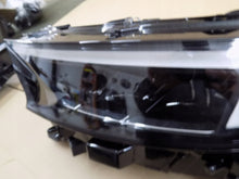 Load image into Gallery viewer, Frontscheinwerfer Opel Mokka 9834008280 Full LED Ein Stück (Rechts oder Links) SCH9228272306no