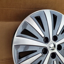 Load image into Gallery viewer, 1x Alufelge 17 Zoll 6.5" 5x112 3V0601025AH Skoda Superb Iii Rim Wheel FEL3783444552ia