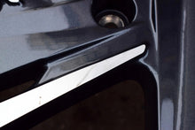 Load image into Gallery viewer, 1x Alufelge 16 Zoll 6.0&quot; 4x100 50ET Glanz Grau 52910-Q0200 Hyundai I10 I20 Mg