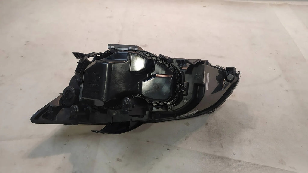 Frontscheinwerfer Ford Focus 4M51-13099-FD Rechts Scheinwerfer Headlight