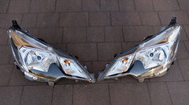 Frontscheinwerfer Mitsubishi Space Ein Satz Scheinwerfer Headlight SCH8646274251wd