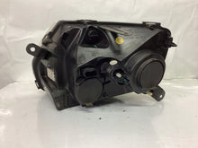 Laden Sie das Bild in den Galerie-Viewer, Frontscheinwerfer Dacia Duster 260100460A Ein Satz Scheinwerfer Headlight SCH7002438766xn
