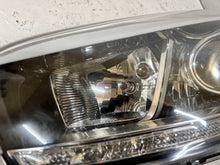 Laden Sie das Bild in den Galerie-Viewer, Frontscheinwerfer Kia Ceed 92101A2020 LED Links Scheinwerfer Headlight